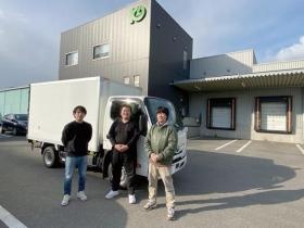 幅広い世代の方が和気藹々とした雰囲気で日々勤めてくれています