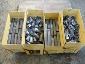 等級別に箱詰めして製品の出来上がりです。