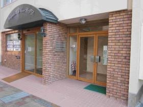 南国ライフケア株式会社 本社ビル