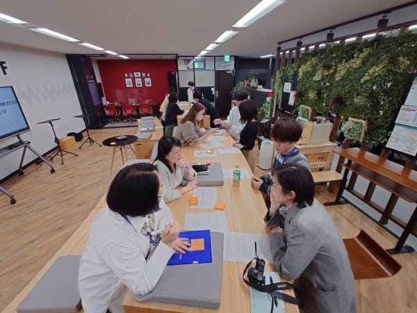 全社研修ではチームビルディングワークを行うこともあります