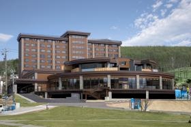 白樺リゾート池の平ホテル新本館