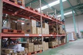 本社・管工機材部倉庫