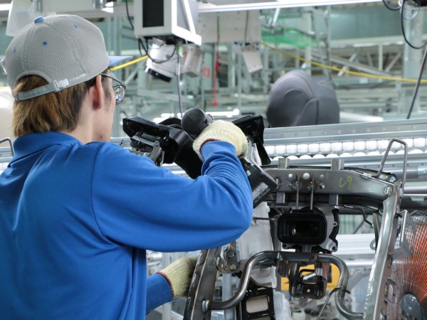 離職率はなんと平均5～6％！充実した福利厚生と社員同士の温かいサポート体制が、定着率の高さに繋がっています。