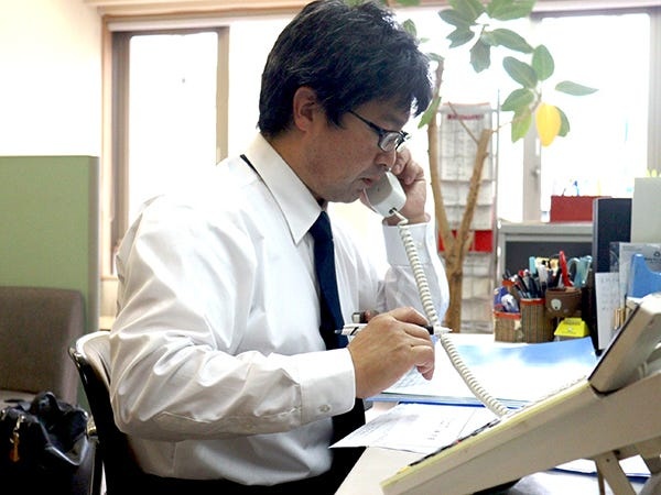 葬祭ディレクター・先輩スタッフがサポート（未経験OK・運転免許）