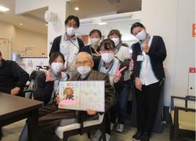 １００歳のお誕生日おめでとうございます！！