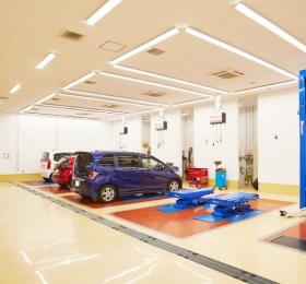 【店舗】外環都塚店 整備工場写真