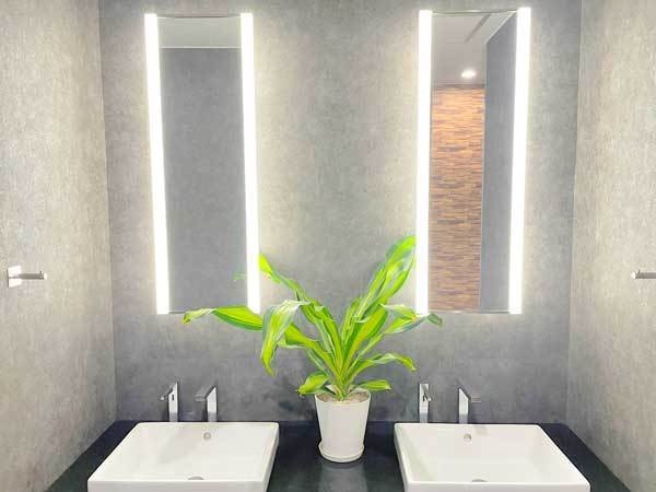 自動車教習所の動画制作担当・自動車学校の動画制作担当（正社員登用制度あり・学歴不問）