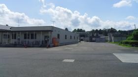 工場外観（厚生棟）