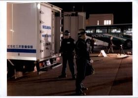 貴重品運搬警備業務 現金輸送警備の様子