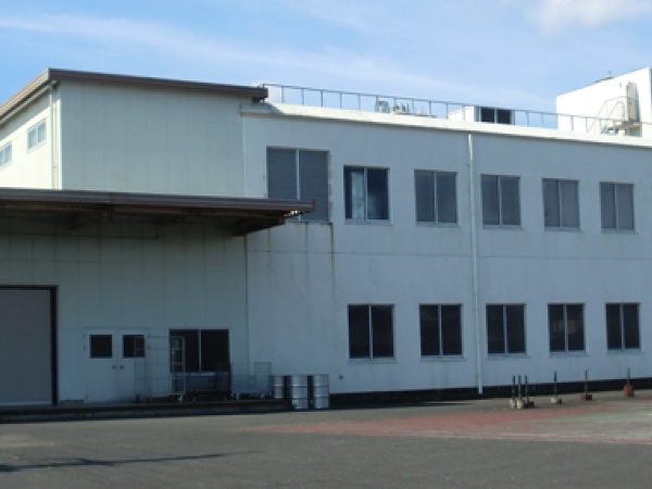 勤務していただく工場です。工場内では、クリンルームでの仕事となります。