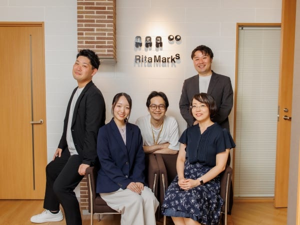 一緒に働くメンバーです！☆