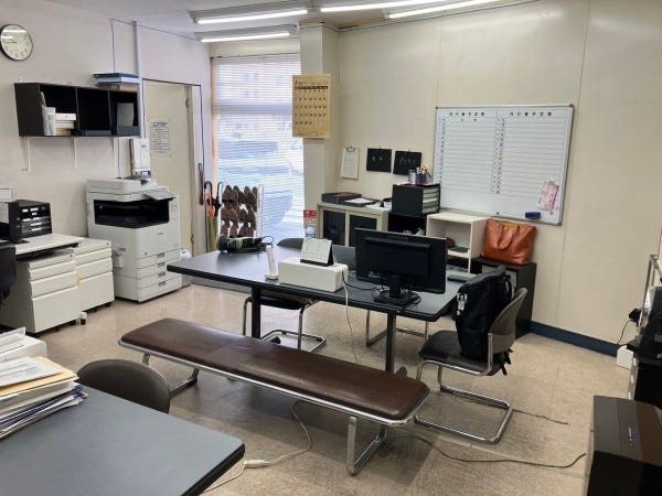 コーティングショップの受付スタッフ・スケジュール管理（学歴不問・茶髪OK）