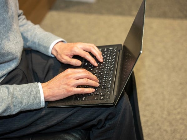 PCで作業中、、、