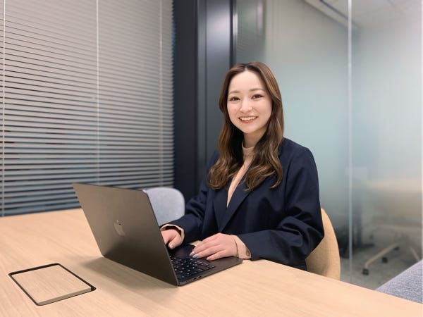 【選考フロー】応募・書類選考＞一次面接（Web）＞最終面接（Webも相談可）※面接日・入社時期は相談に応じます。