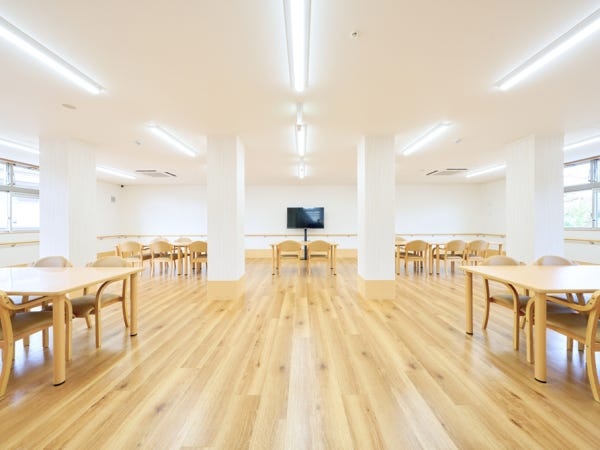 事務職・介護事務・施設管理（年齢不問・基本的なPCスキル）