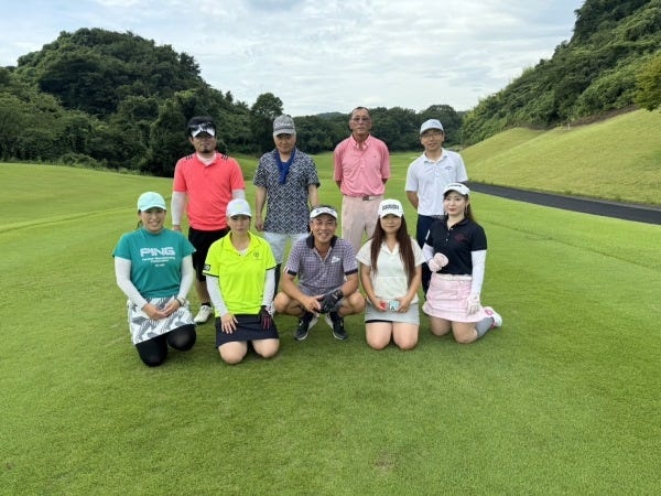 自由参加型のゴルフコンペも人気のイベントです。体を動かしたい方はぜひ参加してみてください。