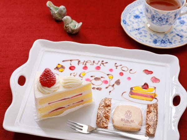 カフェのホールスタッフ（人と接する事が好きな方歓迎・未経験の方どちらも歓迎）