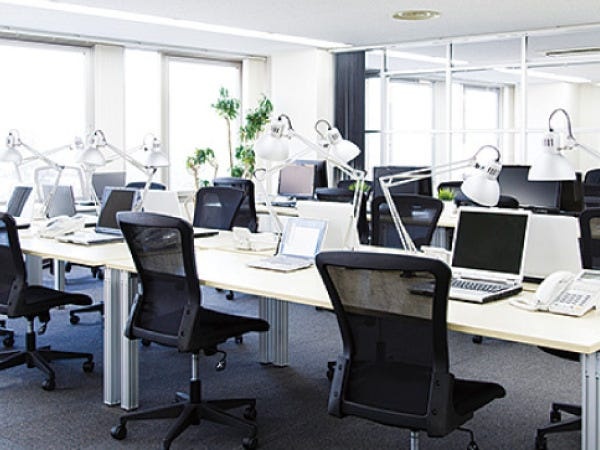 食品や化学薬品などを取り扱う貿易事務・貿易事務をメインとした海外業務・貿易事務（普通自動車運転免許）