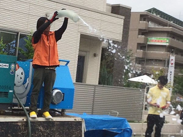 制作進行管理・大型エア遊具の提供会社でイベント運営を成功に導く機材品質管理