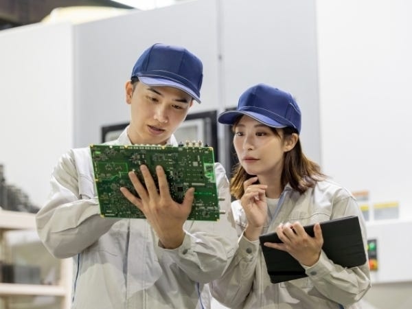 早番遅番の働きやすい交替勤務♪