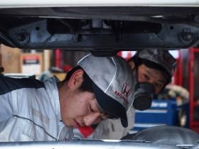 サービススタッフ