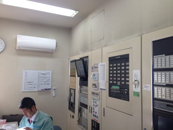 建物管理の技術営業・建物の現場管理・技術営業（未経験OK・普通自動車運転免許）