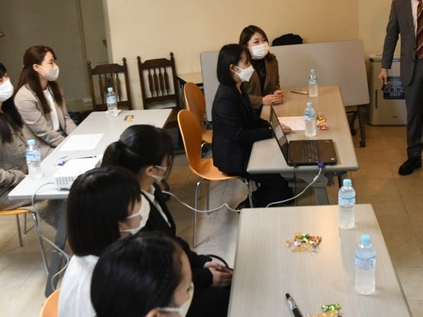 スキルアップの研修や会議も多く実施します