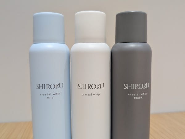 大人気の高濃度炭酸泡洗顔「クリスタルホイップ」です。ぜひ、使ってみてください！