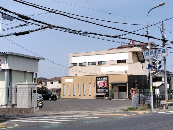 鶴原工場の外観です！南海『鶴原駅』より徒歩5分です。