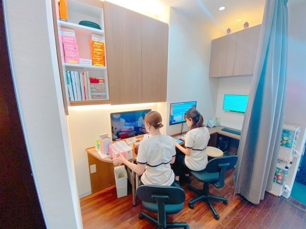 コミュニケーションをとりながら楽しく仕事しています。