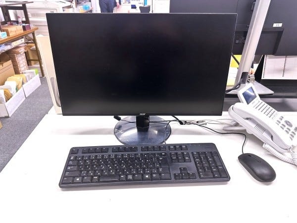 あなたのデスク、ご用意しました！