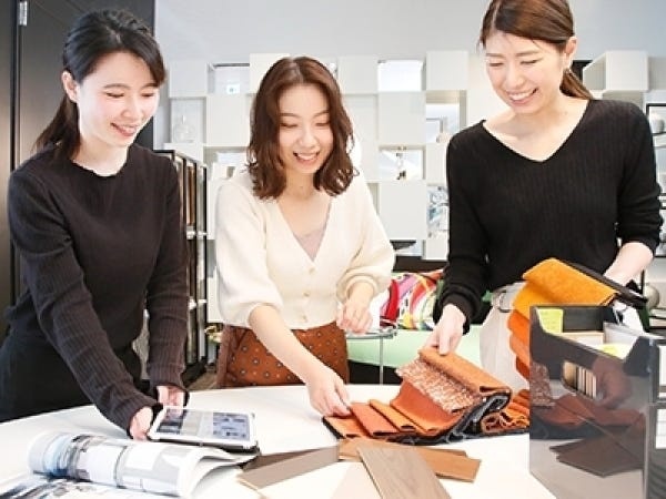 営業販売スタッフ・オープニングスタッフ・販売（未経験歓迎・性別年齢不問）