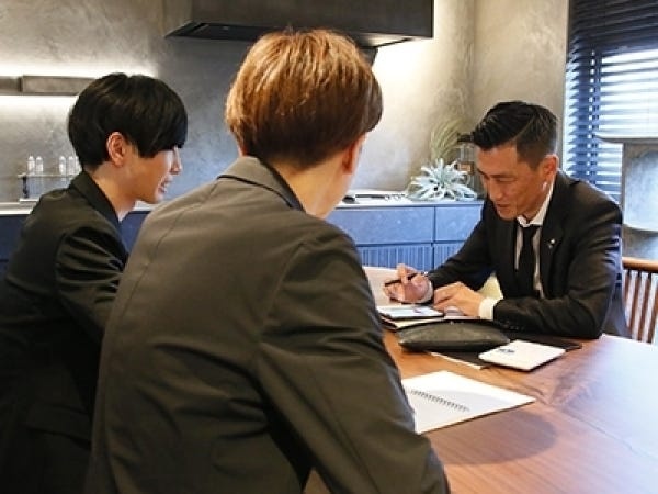 営業販売スタッフ・オープニングスタッフ・販売（未経験歓迎・性別年齢不問）