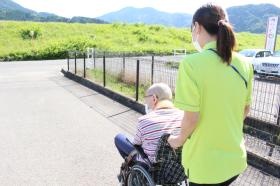 デイサービスつなぐ 屋外
