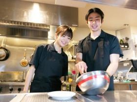 外食 焼肉のワタミ キッチン作業風景