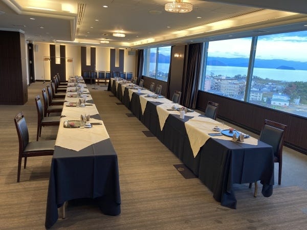 キッチン補助スタッフ