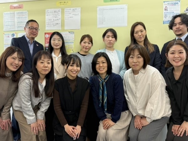 一緒に働くメンバーです。女性が多く活躍中です(^^)