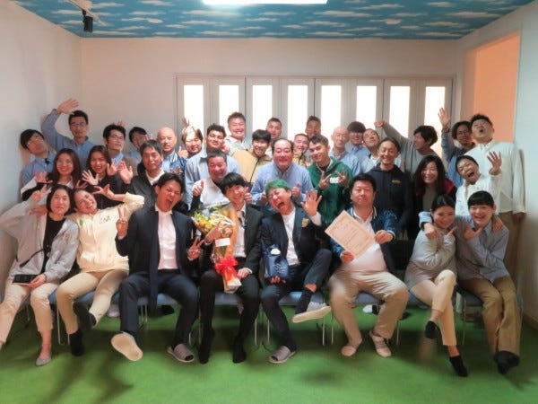 幅広い年代の社員が活躍中！