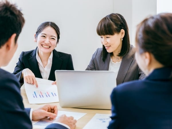 2～30代が多く活躍する職場です！