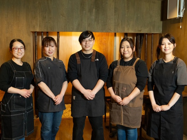 飲食店スタッフ（まかないあり・人柄重視）