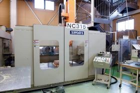 ＮＣルーターマシン