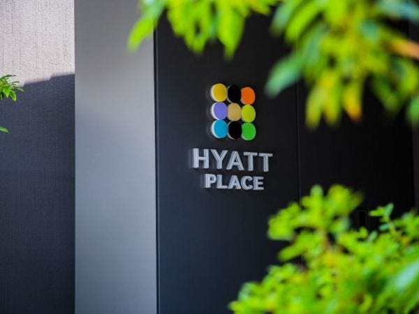 フロントスタッフ（ネイルOK・フリーター歓迎）