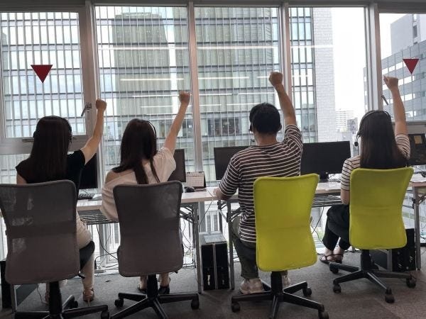 コールスタッフ（未経験の方大歓迎・フリーターさん歓迎）