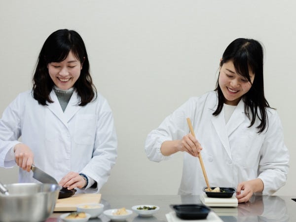 レシピ開発補助・管理栄養士・栄養士（栄養士歓迎）