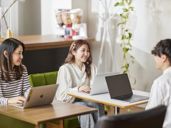 困ったことは相談しながら業務を進めることができる環境です。