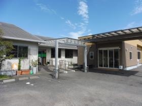 施設外観です。