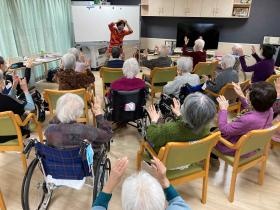 「音楽レクリエーション」の風景