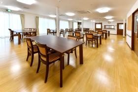 おひさま村井南リビング