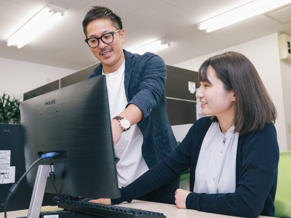 あなたと一緒に働くメンバーです。困ったことがあれば相談してください！