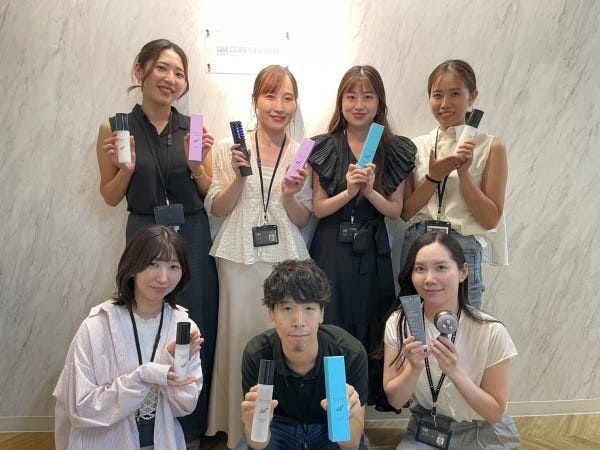 インハウスデザイナー・化粧品ブランド”ELECTRON”のインハウスデザイナー（figmaを使用した制作スキル・映像編集スキル）